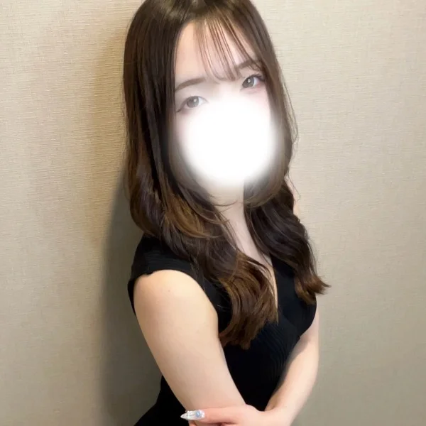 ៸៸᳐>⩊<៸៸᳐