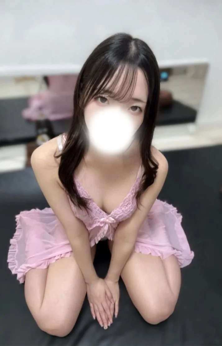 こんばんは〜🐰💗出勤しました₍ᐢ..ᐢ₎♡