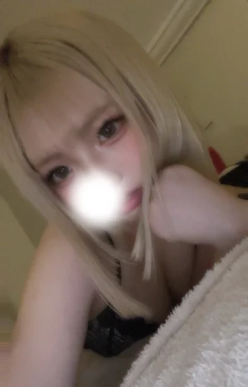 日向ゆゆ