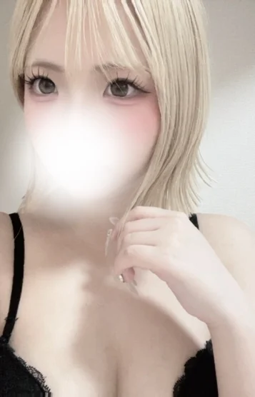 日向ゆゆ