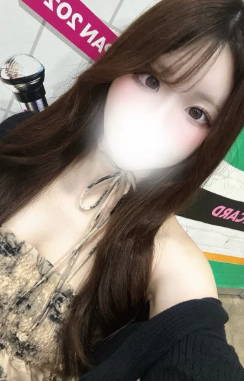アカリ(F)
