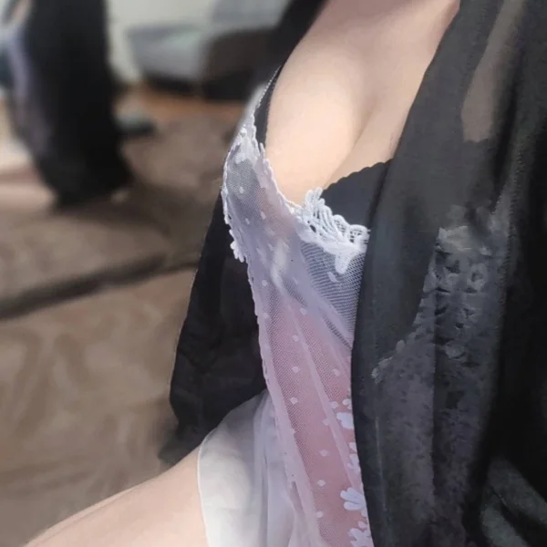 りさ　19時から出勤です♡