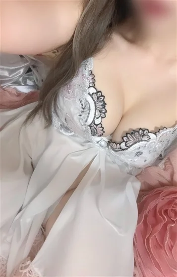 あきな