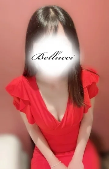 みい