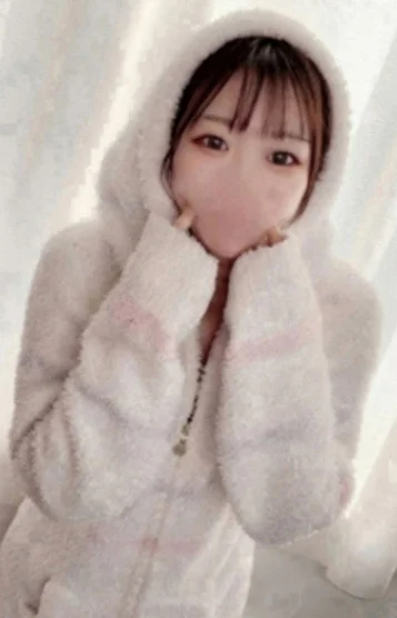 愛瀬みゆ