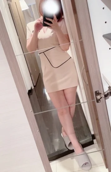 綾瀬あゆみ