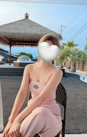 みい
