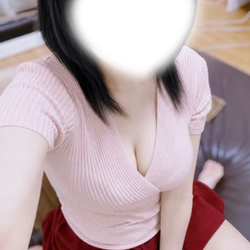 【緊急出勤速報！】りあさん本日出勤！
