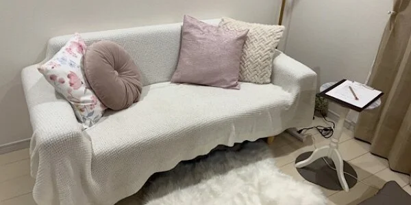 妖艶熟女秘密部屋の待機室写真