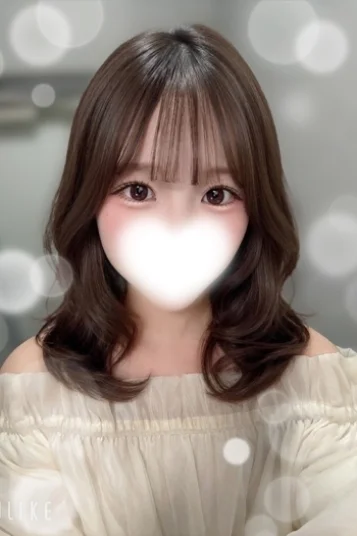 白石ひな