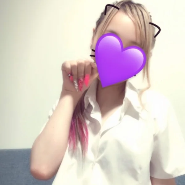 今日も出勤してるよん💖
