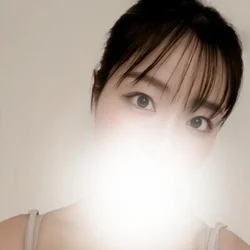 完全業界未経験、清楚で癒し系のふんわり...