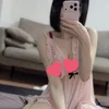 ゆりな
