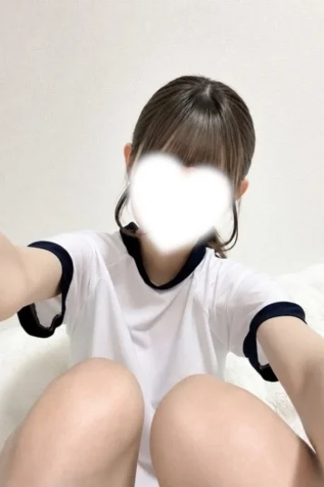 芹沢　みやび