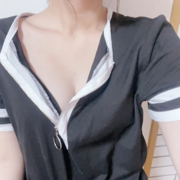 本日14:00-えみり出勤🩷ྀི
