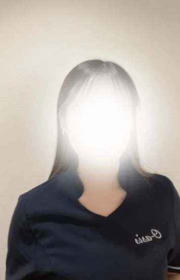 岡本セラピスト