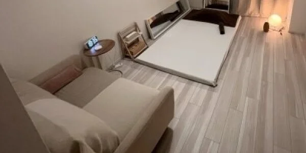 Melty Room -自宅出張・ホテル案内- 難波店の待機室写真