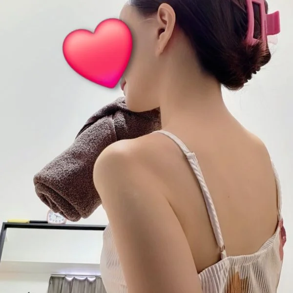 うなじ