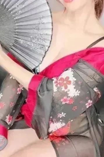 まゆこ