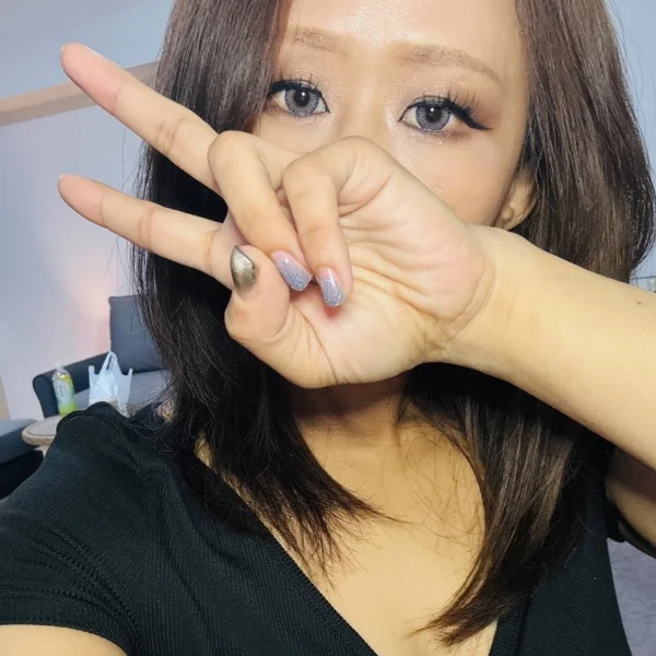 明日ご予約お待ちしております(* ᴗ͈ˬᴗ͈)”