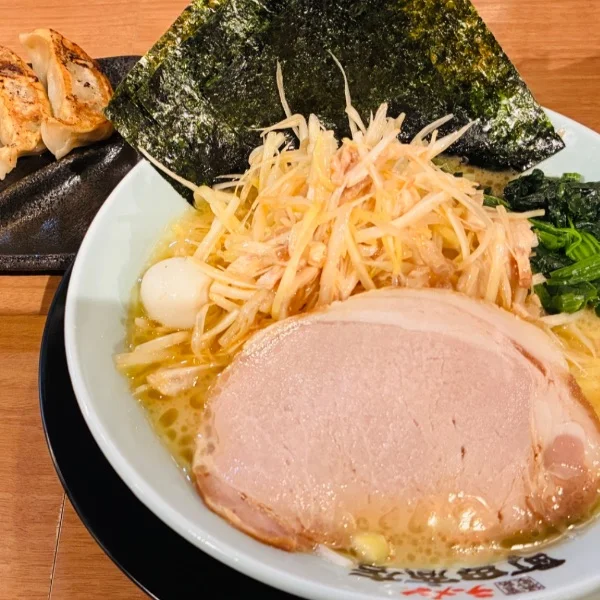 今日も1日お疲れ様でした(* ᴗ͈ˬᴗ͈)”