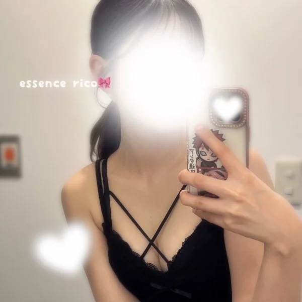 本日２１：３０〜🈳あります🧑‍🩰✨