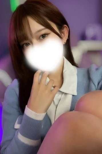 桜庭れいな