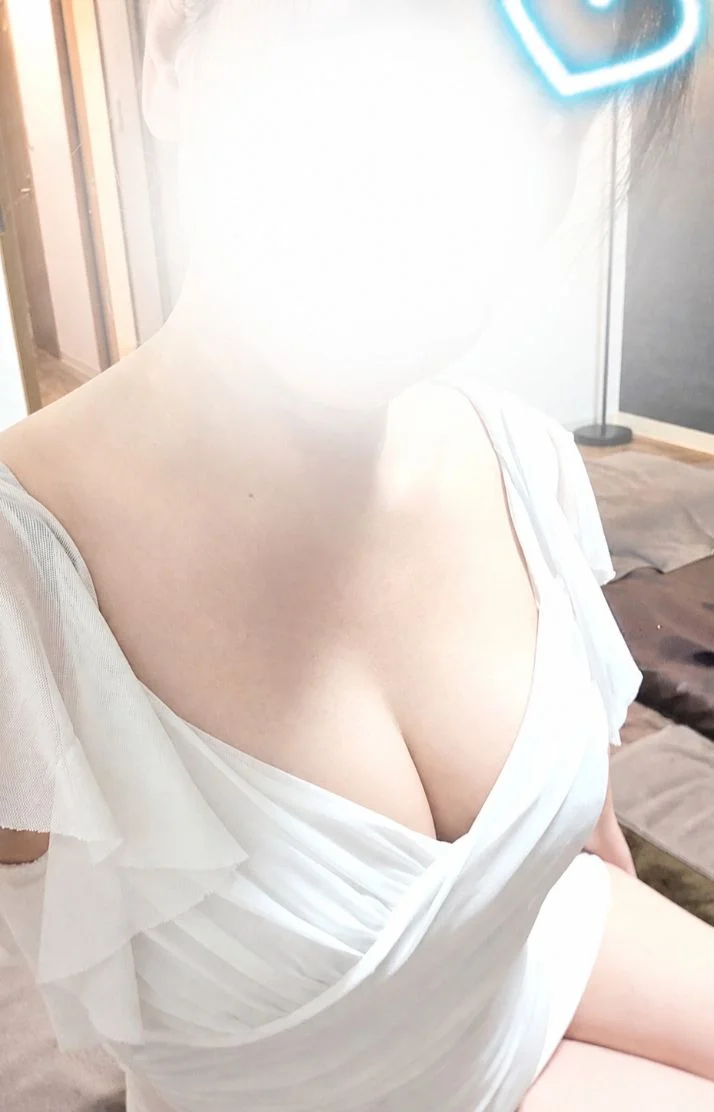 本日12:00～出勤します✦︎︎︎.