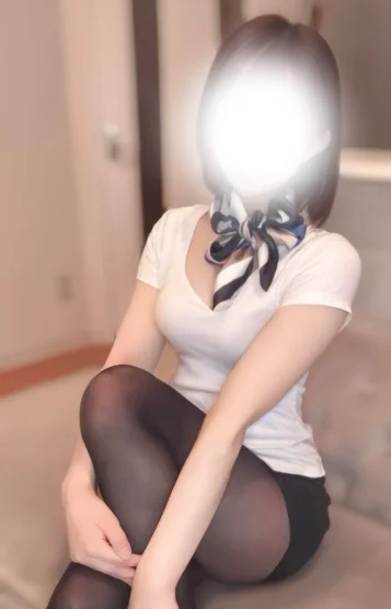 🆕茉白 ねね