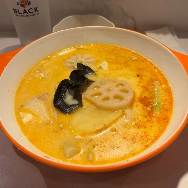 もぐもぐもぐもぐ