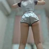 みな