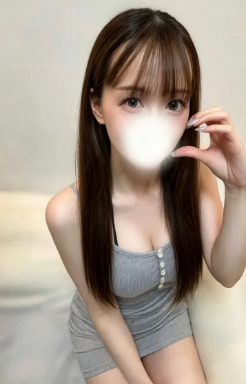 新城りさ