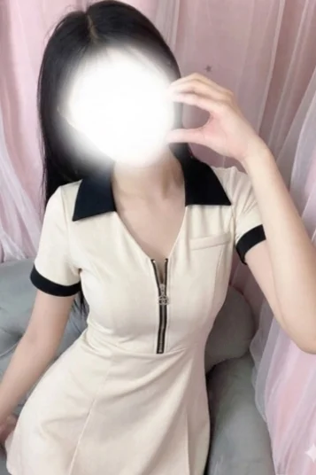 せりな