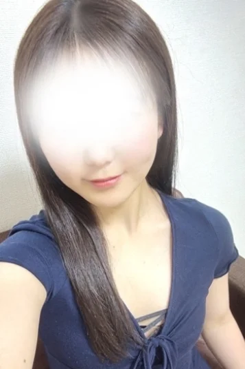 西村ひなの