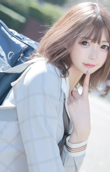桃瀬めら