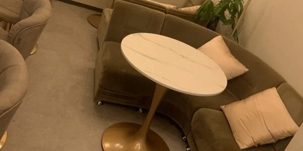 バカラ　日本橋店の待機室写真