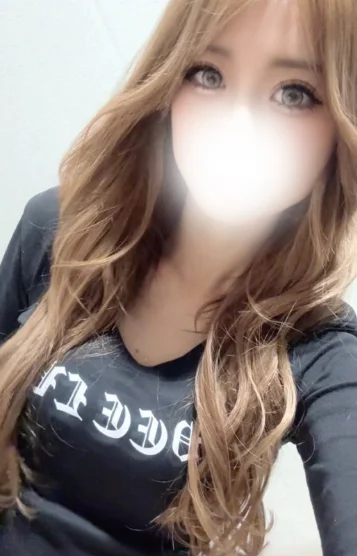 皐月るしあ