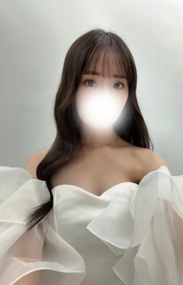 白峰ゆい