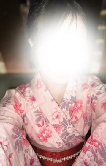 重盛あゆ