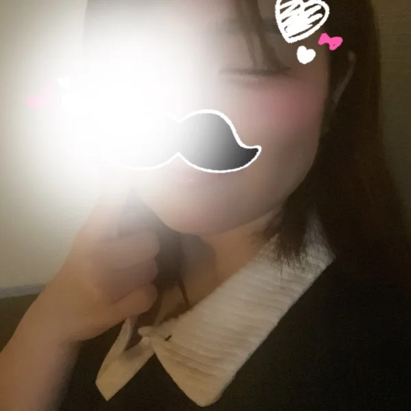 今日の13時から出勤だよ✌🏻ᥫᩣ  ̖́-