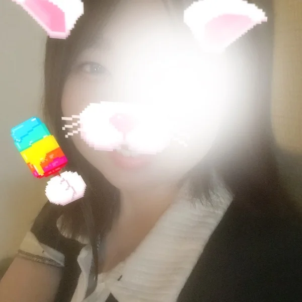 今日も出勤‎‎𖤐 ̖́-‬
