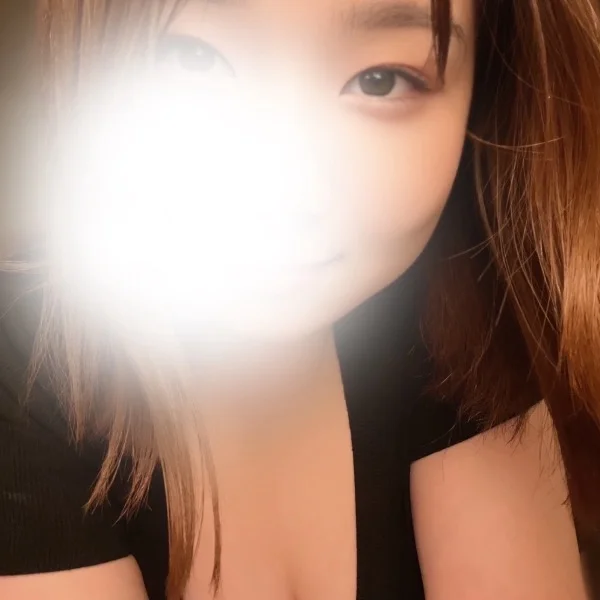 🙋🏻‍♀️  ̖́-