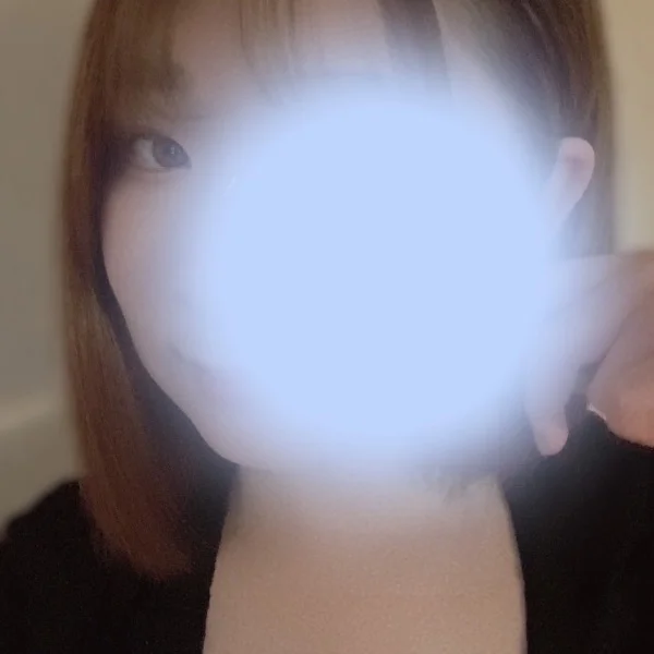 今日は12時〜17までだよ〜!!(  '  '  )♡