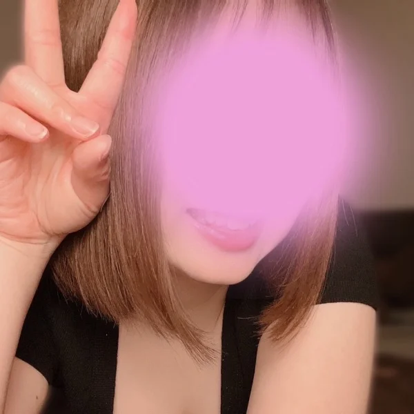 今日出勤してますᕷ