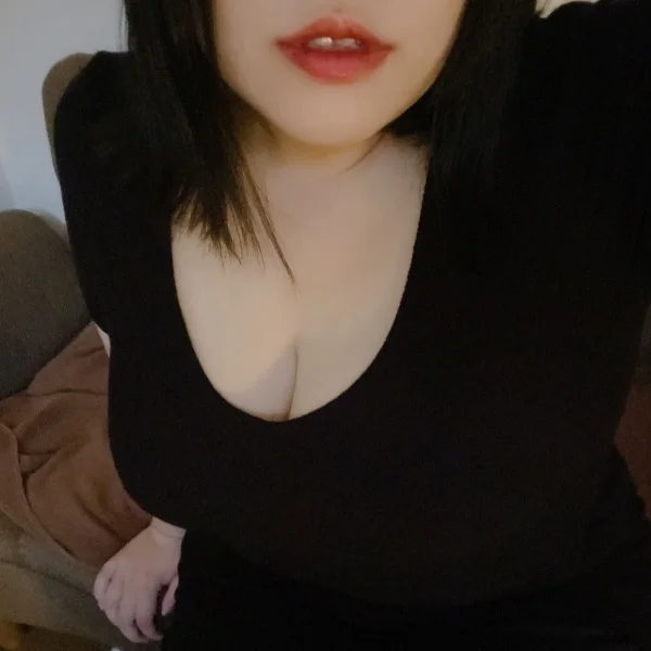 出勤しました🍑 ̖́-︎