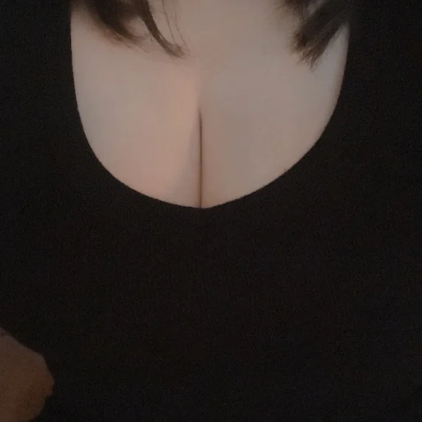 出勤しました🍑 ̖́-︎