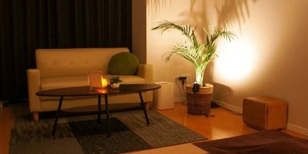 MOMOプロダクションの待機室写真