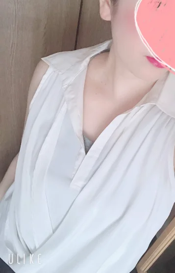 しおり　体験入店