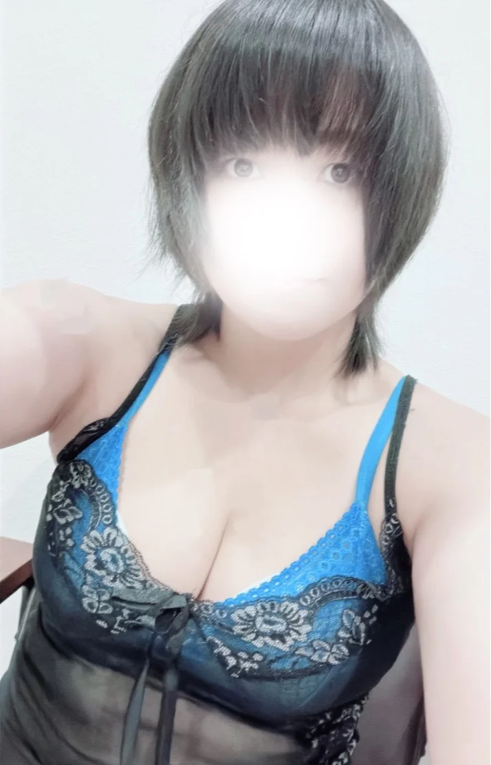 みやび明日15時〜出勤❣️
