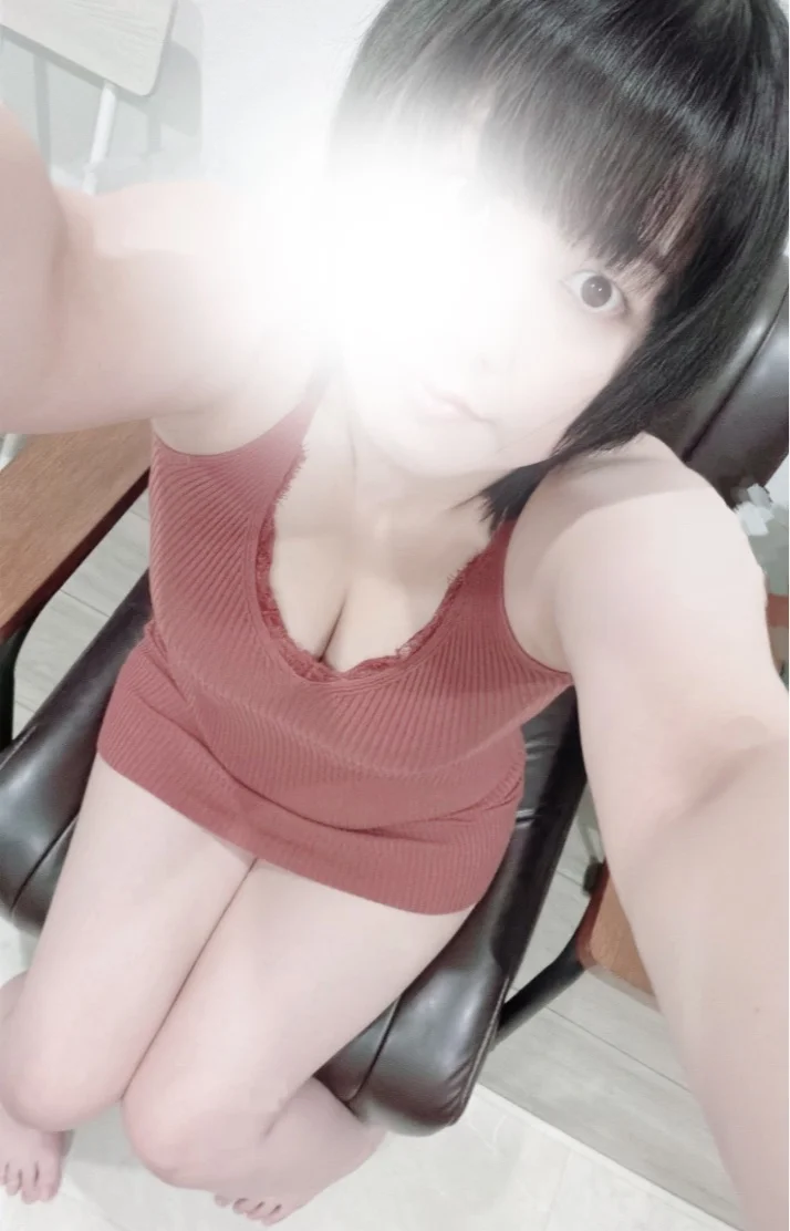 みやび15時〜出勤Gｶｯﾌﾟ指圧得意です🫶💕